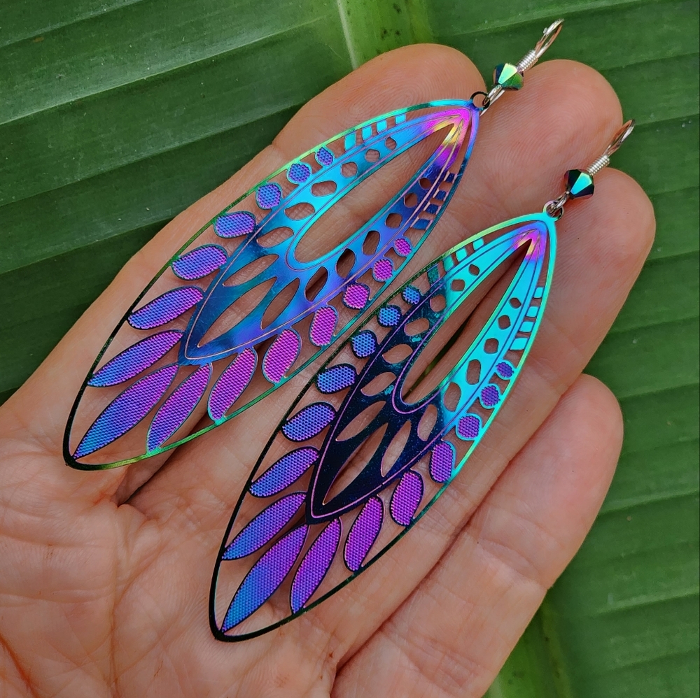 Lightweight Hypoallergenic Surgical Steel Earrings Rainbow Sparkling Unique
